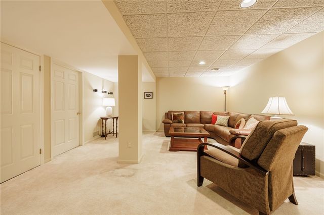 4906 Bramblewood Trail, Canandaigua Town, NY 14424