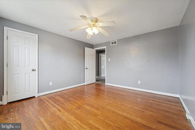 887 TAYLOR DR, Folcroft, PA 19032