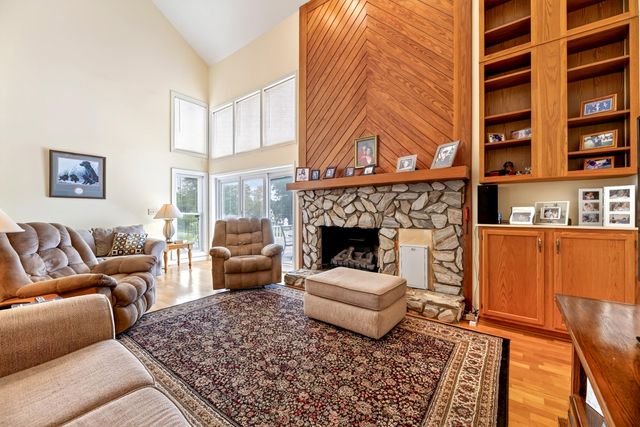 1120 Waters Edge Drive, Summerton, SC 29148