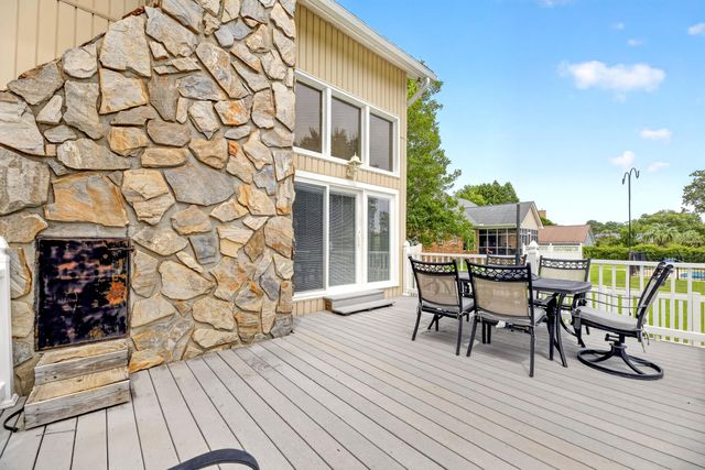 1120 Waters Edge Drive, Summerton, SC 29148