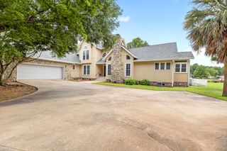 1120 Waters Edge Drive, Summerton, SC 29148