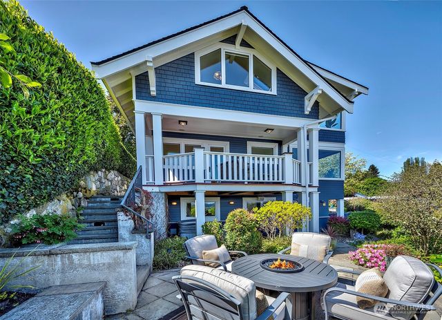 1712 Arch Avenue SW, Seattle, WA 98116