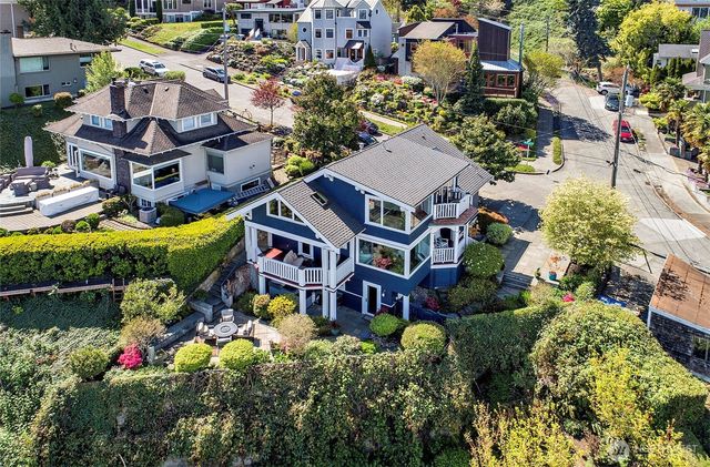 1712 Arch Avenue SW, Seattle, WA 98116