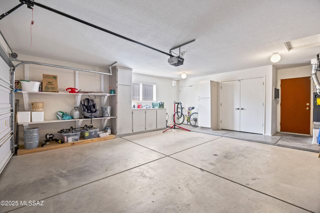 1858 W Placita De Agosto, Green Valley, AZ 85622