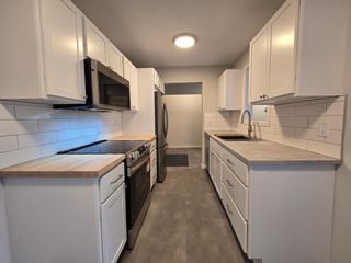 2005 E 122nd Street A23, Burnsville, MN 55337