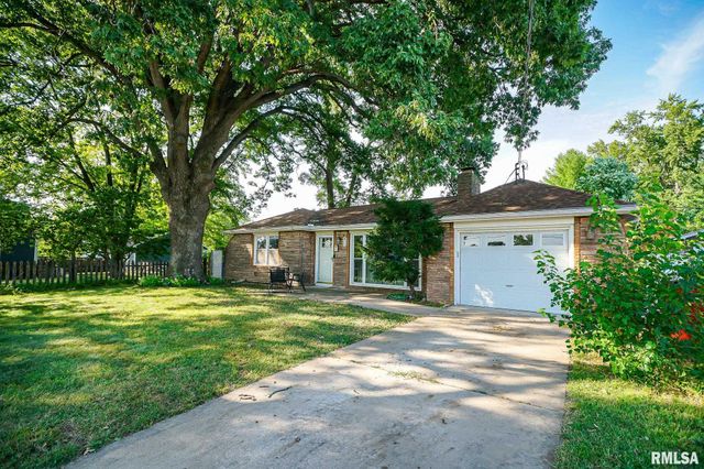 911 E GLEN Avenue, Peoria Heights, IL 61616