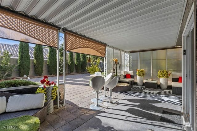 7625 Raven Hills Drive, Las Vegas, NV 89149