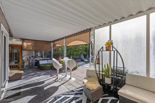 7625 Raven Hills Drive, Las Vegas, NV 89149