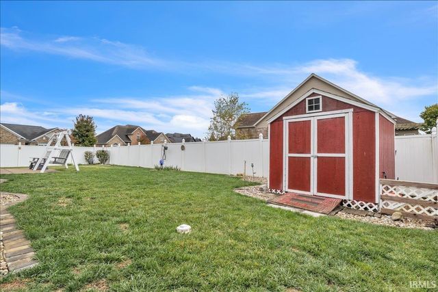 7939 Lanyard Drive, Evansville, IN 47715