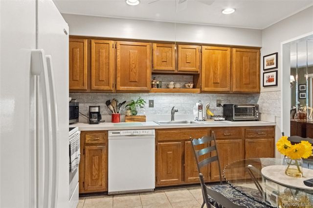 292 Richard Court 292, Pomona, NY 10970
