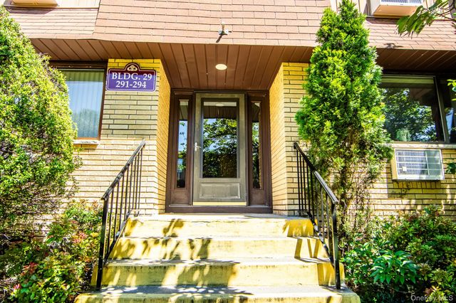 292 Richard Court 292, Pomona, NY 10970