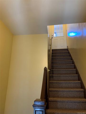 2564 Paulding Avenue, Bronx, NY 10469