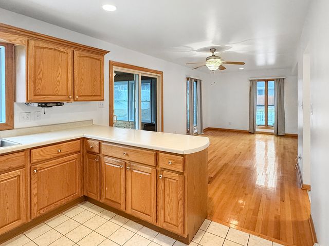 1105 Summit Drive, Lockport, IL 60441