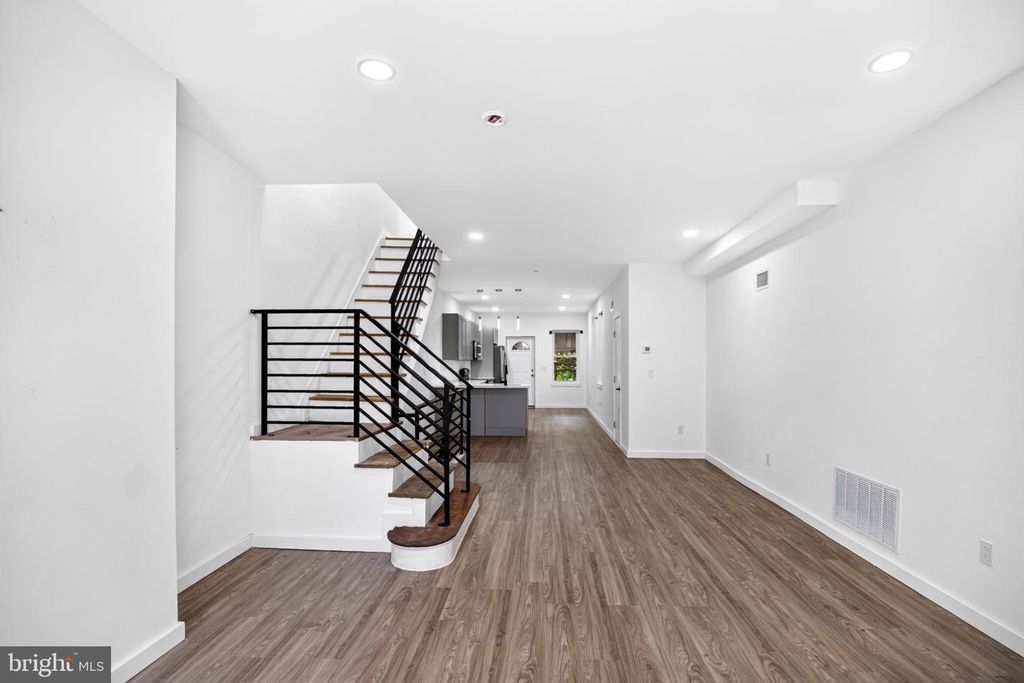 623 N FRAZIER ST, PHILADELPHIA, PA 19131 — exterior
