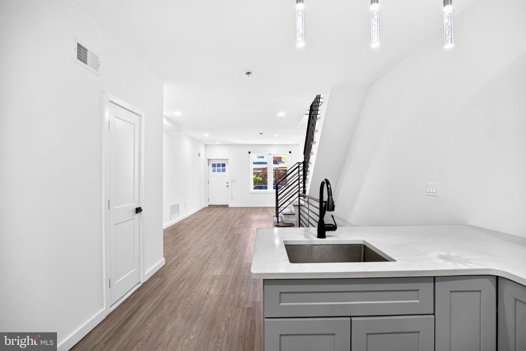623 N FRAZIER ST, PHILADELPHIA, PA 19131 — photo 4