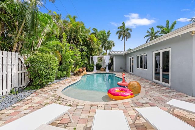 5900 NE 15th Ave, Fort Lauderdale, FL 33334