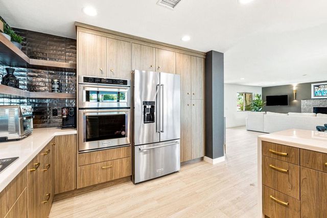 45654 Verba Santa Drive, Palm Desert, CA 92260