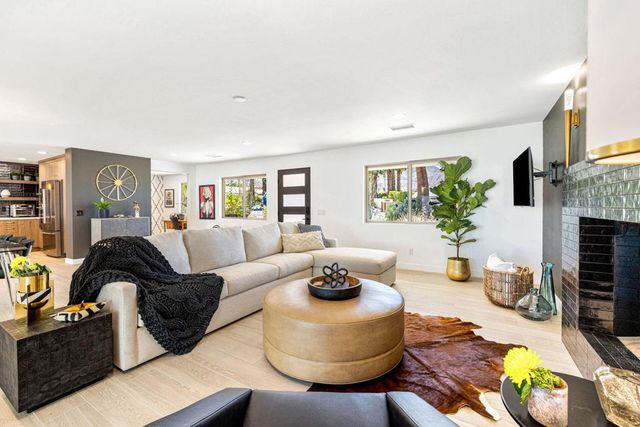 45654 Verba Santa Drive, Palm Desert, CA 92260