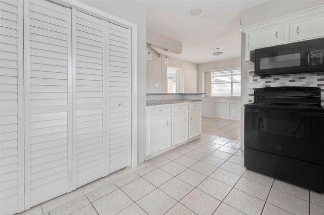 13115 Sherwood Oaks Drive, Houston, TX 77015