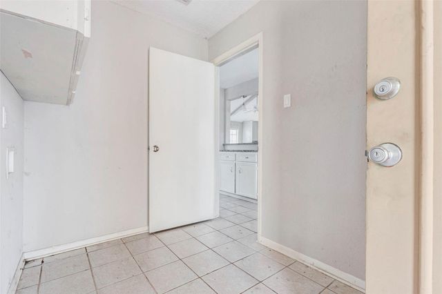 13115 Sherwood Oaks Drive, Houston, TX 77015