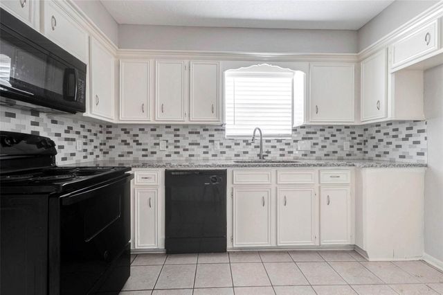 13115 Sherwood Oaks Drive, Houston, TX 77015