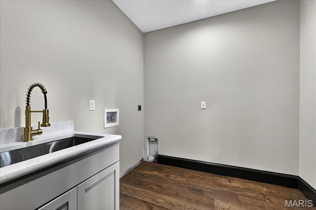 7241 Stanley Avenue, Maplewood, MO 63143
