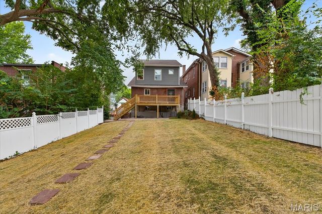 7241 Stanley Avenue, Maplewood, MO 63143