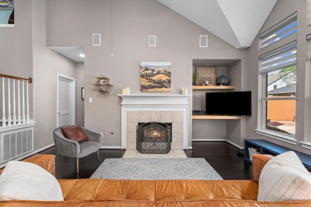 4302 Countrytrails Court, Spring, TX 77388