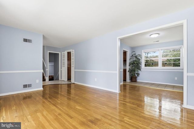 3421 CANBERRA ST, Silver Spring, MD 20904