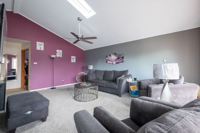 14144 Kilpatrick Avenue, Crestwood, IL 60418