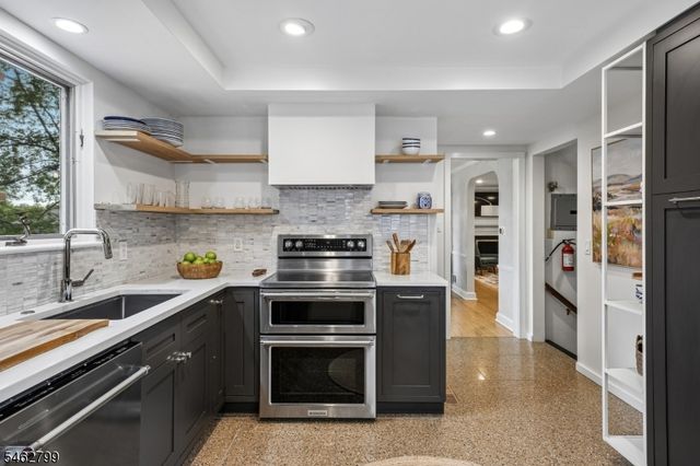 25 Silver Spring Rd, West Orange Twp., NJ 07052