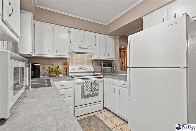 2220 Oakwood Lane APT A12, Florence, SC 29501