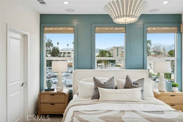 641 E Mission Boulevard, Pomona, CA 91766