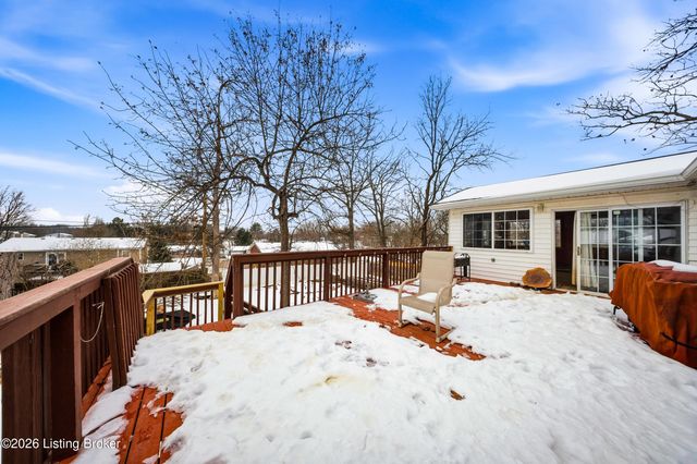 907 Rhonda Ct, Radcliff, KY 40160