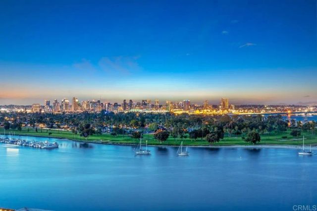 1820 Avenida Del Mundo 1507, Coronado, CA 92118