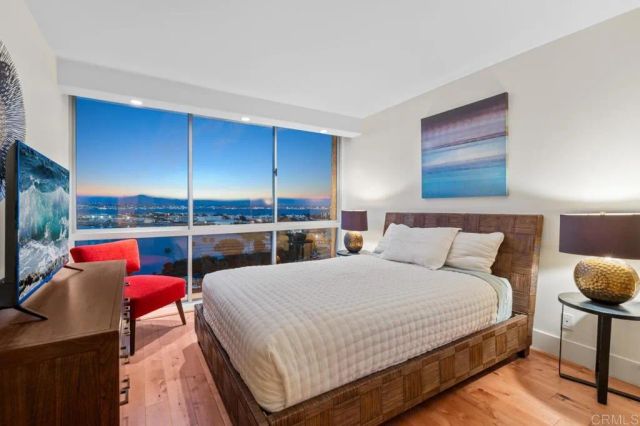 1820 Avenida Del Mundo 1507, Coronado, CA 92118