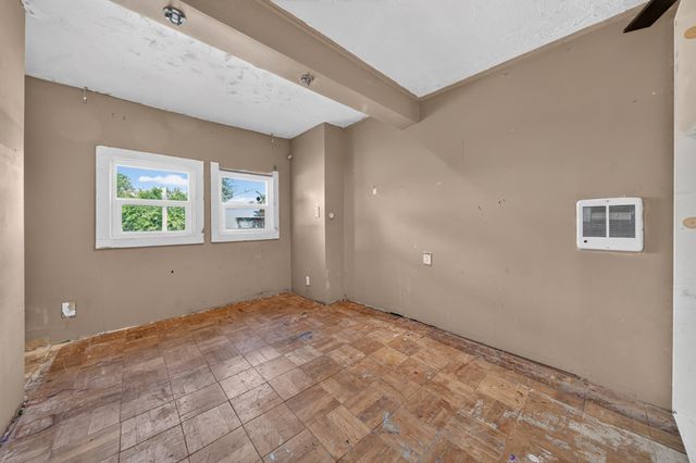 2443 N Wiscomb St, Spokane, WA 99207