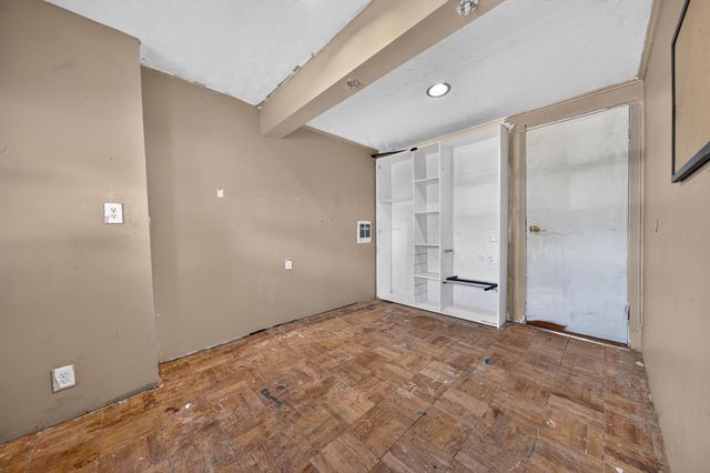 2443 N Wiscomb St, Spokane, WA 99207