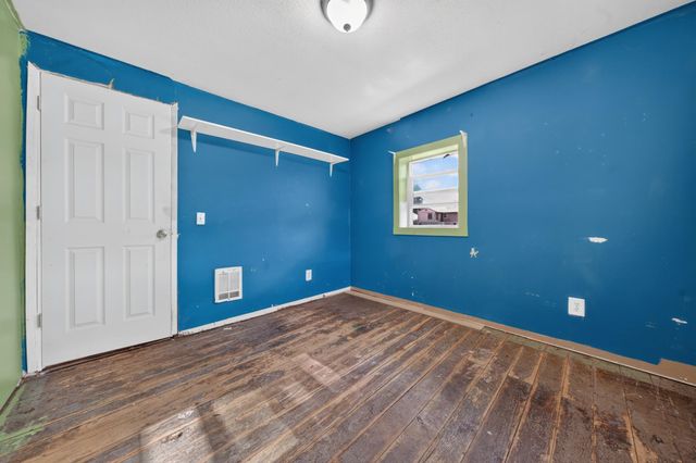 2443 N Wiscomb St, Spokane, WA 99207