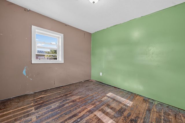 2443 N Wiscomb St, Spokane, WA 99207
