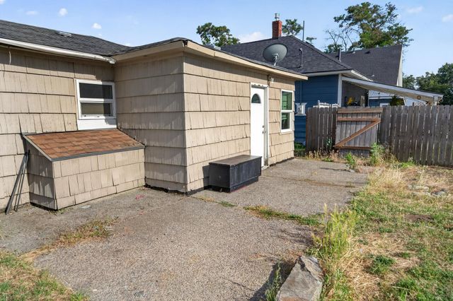 2443 N Wiscomb St, Spokane, WA 99207