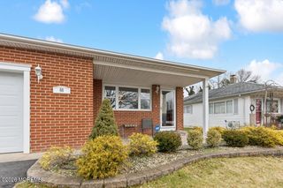 60 Biabou Drive, Toms River, NJ 08757