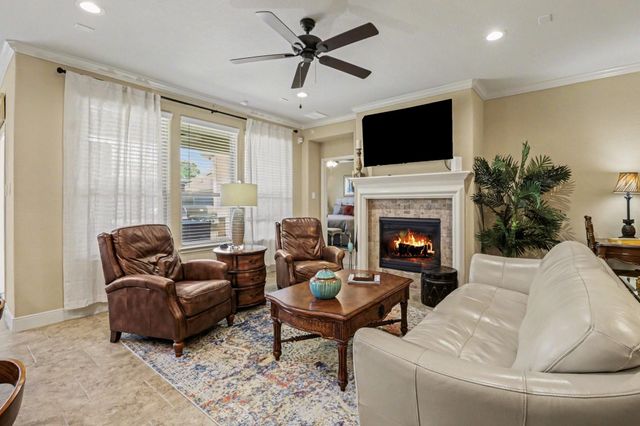 1542 Tuscan Village Drive, League City, TX 77573