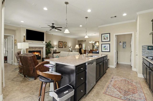 1542 Tuscan Village Drive, League City, TX 77573