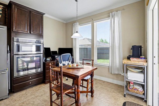 1542 Tuscan Village Drive, League City, TX 77573