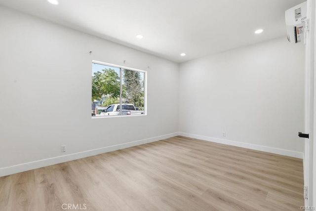 10332 Cayuga Avenue, Pacoima, CA 91331