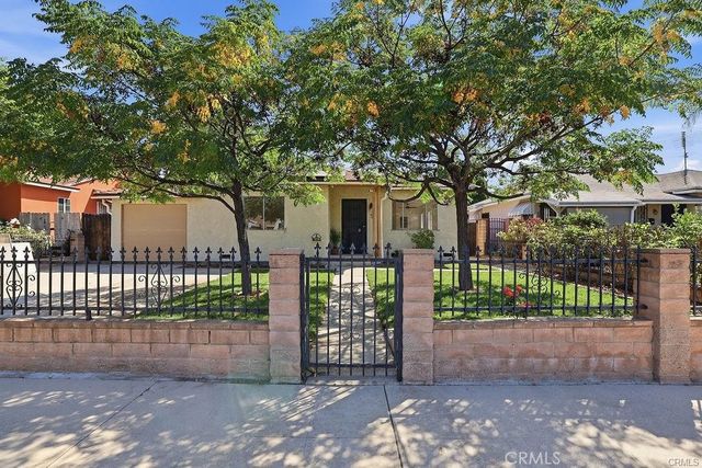 10332 Cayuga Avenue, Pacoima, CA 91331