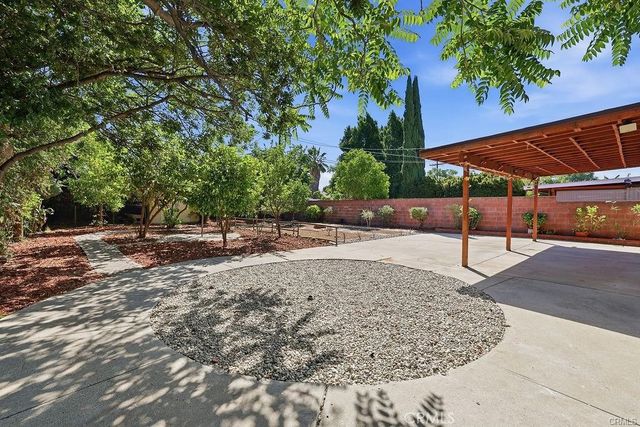 10332 Cayuga Avenue, Pacoima, CA 91331