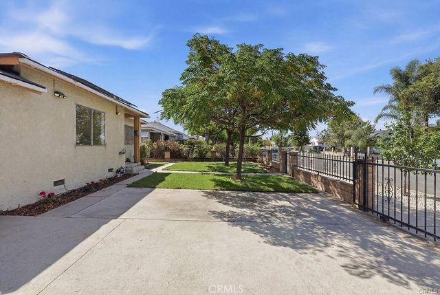 10332 Cayuga Avenue, Pacoima, CA 91331