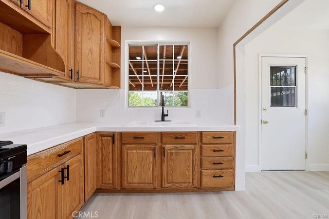 10332 Cayuga Avenue, Pacoima, CA 91331